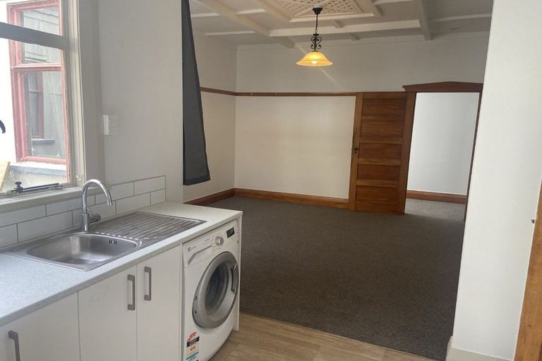 Photo of property in 124a Emerson Street, Napier South, Napier, 4110