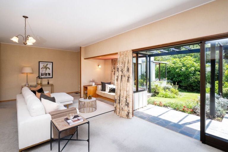 Photo of property in 3 Kopanga Road, Havelock North, 4130