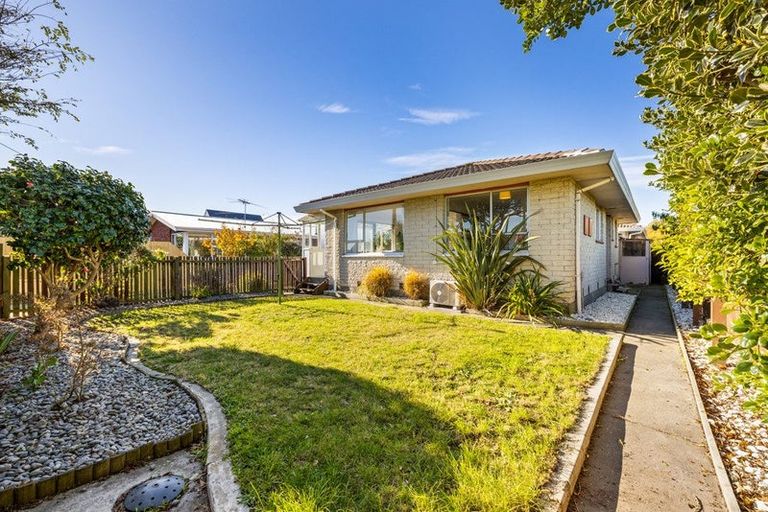 Photo of property in 1/117 Estuary Road, South New Brighton, Christchurch, 8062