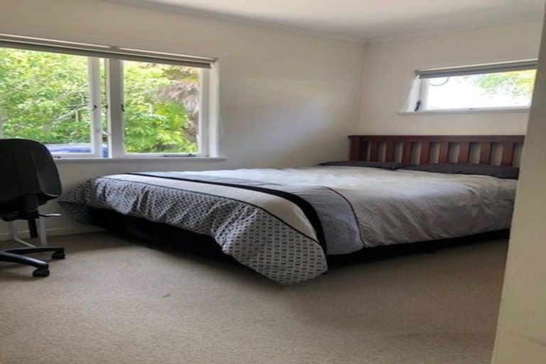 Photo of property in 77 Sunrise Avenue, Murrays Bay, Auckland, 0630