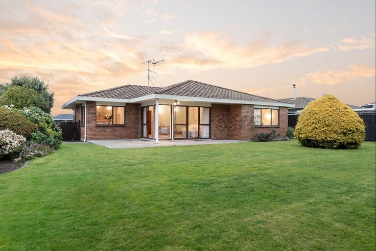 Photo of property in 25 Hibiscus Avenue, Mount Maunganui, 3116