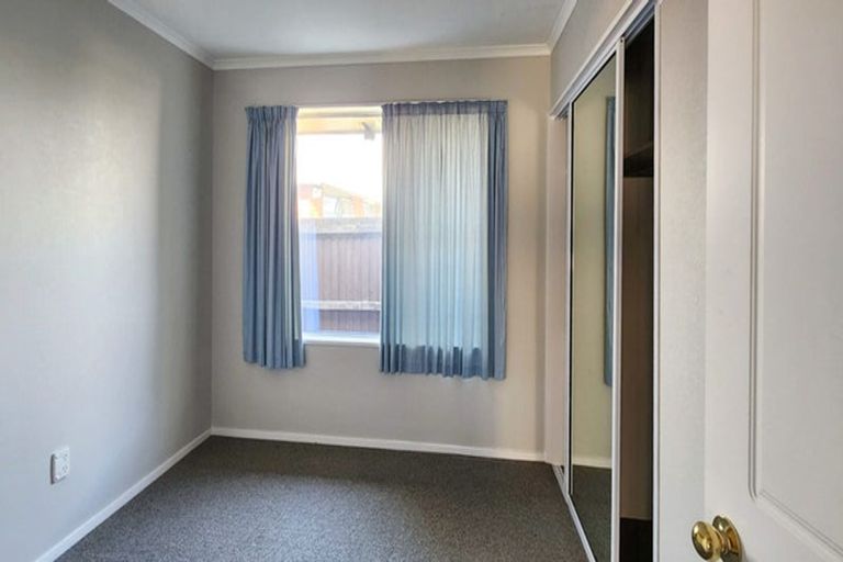 Photo of property in 33 Melford Close, Rangiora, 7400