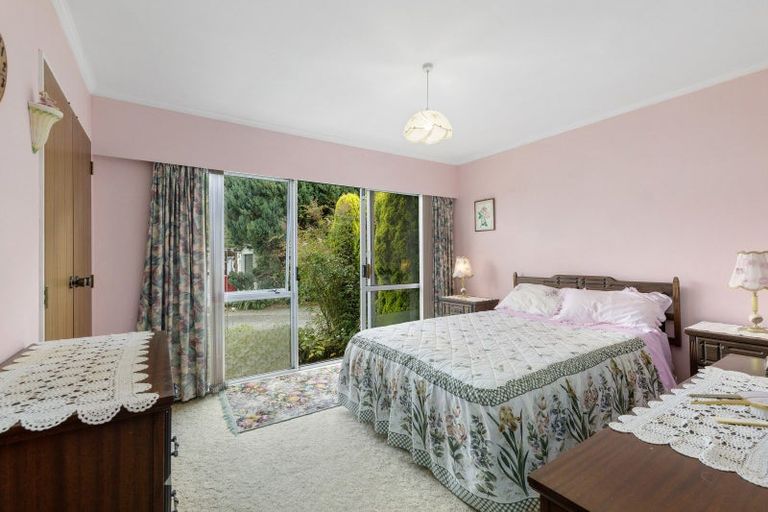 Photo of property in 124 California Drive, Totara Park, Upper Hutt, 5018