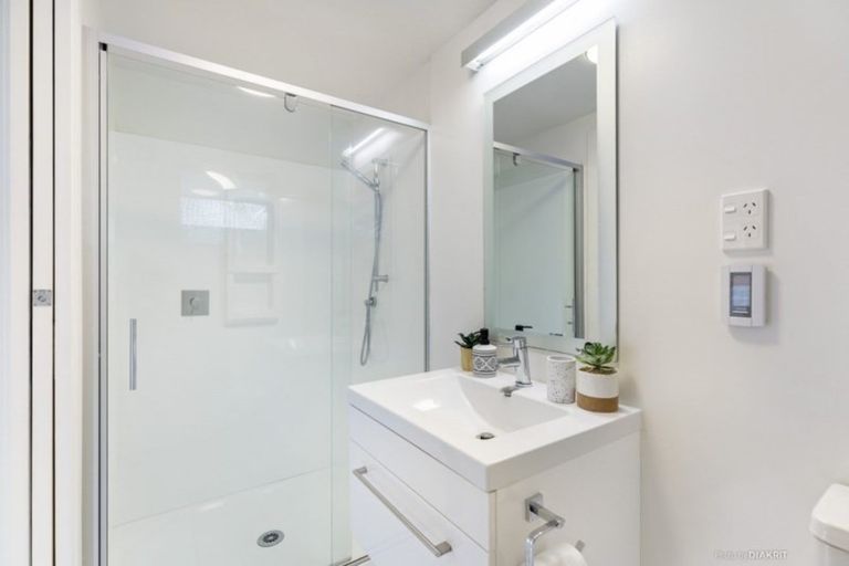 Photo of property in 528a Evans Bay Parade, Hataitai, Wellington, 6021