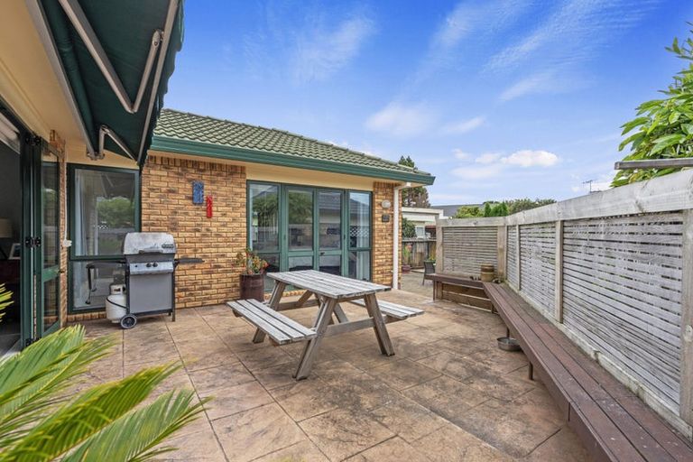 Photo of property in 6 Whakaruru Place, Matua, Tauranga, 3110