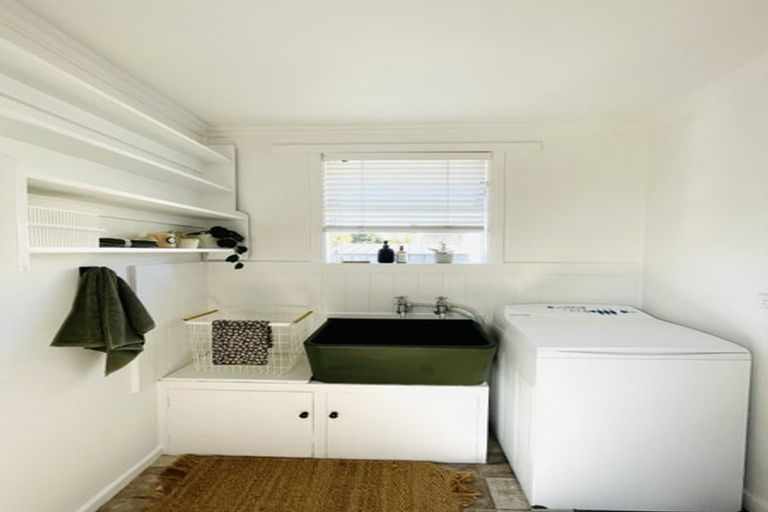 Photo of property in 14a Sinclair Street, Greerton, Tauranga, 3112