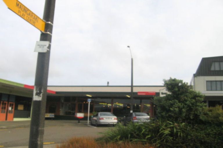 Photo of property in 147 Dowse Drive, Maungaraki, Lower Hutt, 5010