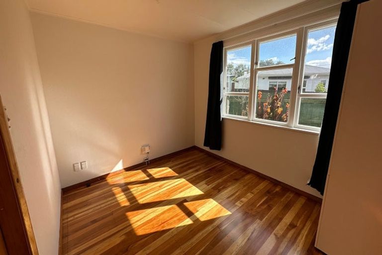 Photo of property in 29b Haig Street, Waterloo, Lower Hutt, 5011