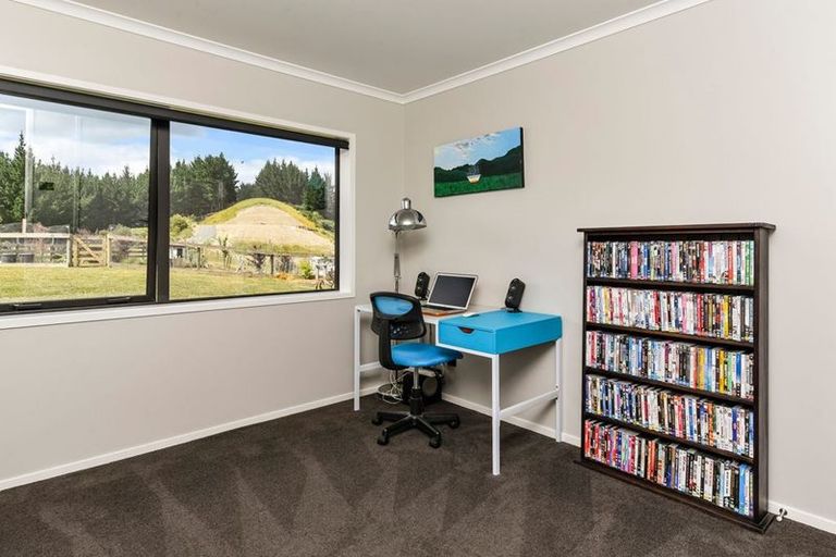 Photo of property in 1213 Weranui Road, Wainui, Silverdale, 0994