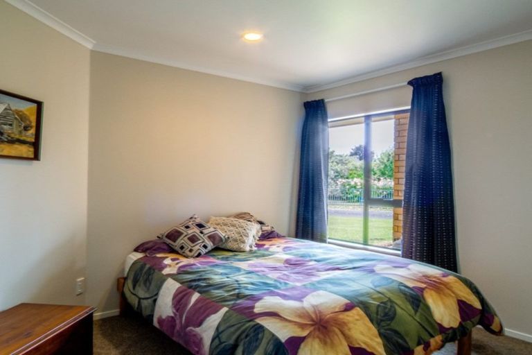 Photo of property in 13 Walnut Grove, Whakatane, 3120