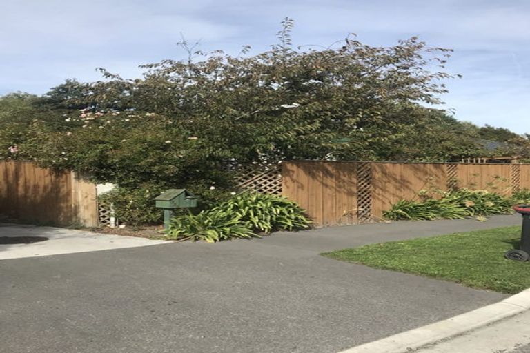 Photo of property in 1/72 Waratah Street, Avondale, Christchurch, 8061