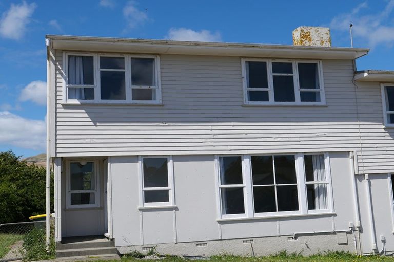 Photo of property in 27-29 Niagara Street, Waitangirua, Porirua, 5024