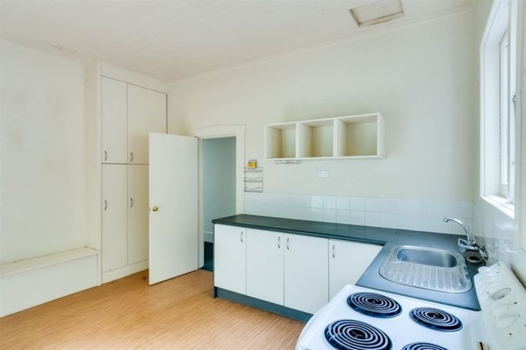 Photo of property in 7 Spencer Road, Hospital Hill, Napier, 4110