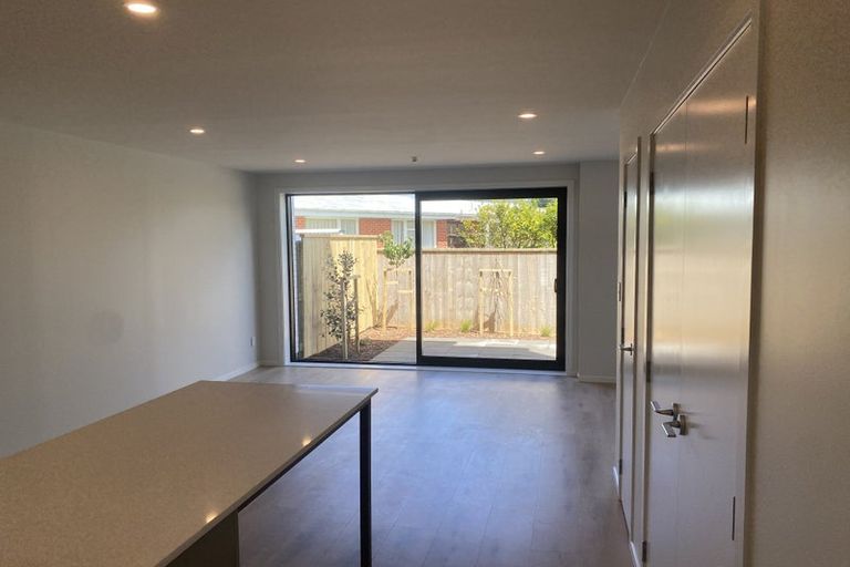 Photo of property in 8/90 Knights Road, Hutt Central, Lower Hutt, 5010