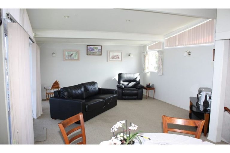 Photo of property in 80 West View Crescent, Onerahi, Whangarei, 0110