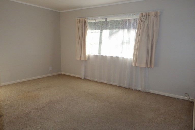 Photo of property in 34 Parkes Avenue, Saint Johns Hill, Whanganui, 4501