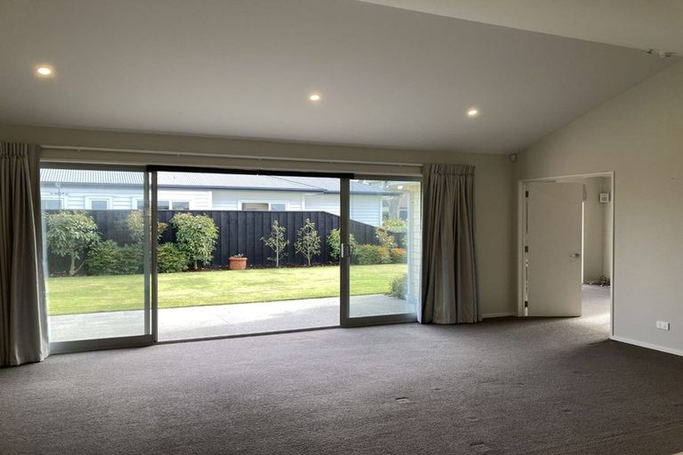 Photo of property in 12 Oaks Drive, Lincoln, 7608