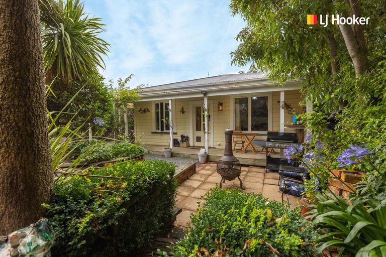 Photo of property in 39 Bath Street, Brighton, Dunedin, 9035
