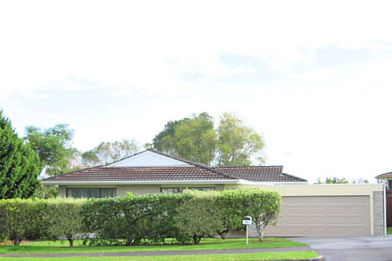 Photo of property in 93 Prince Regent Drive, Half Moon Bay, Auckland, 2012