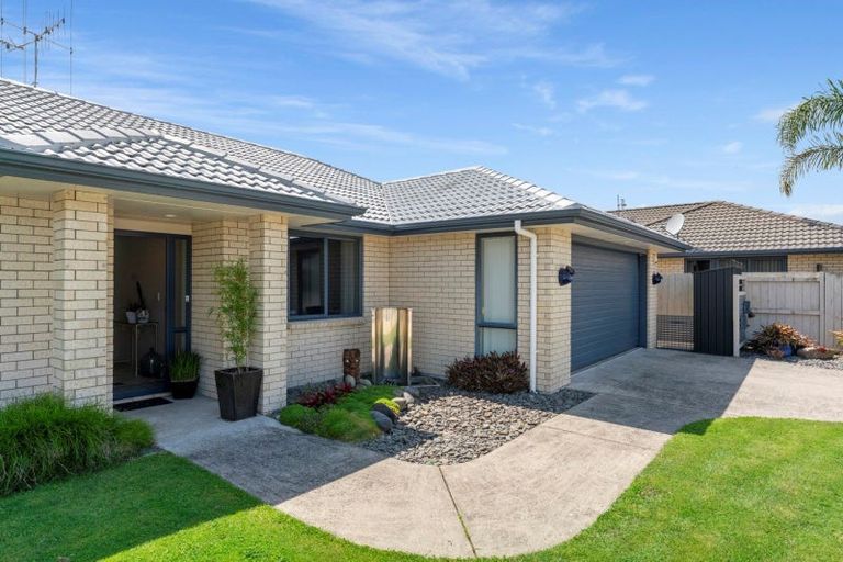 Photo of property in 705 Gloucester Road, Papamoa Beach, Papamoa, 3118