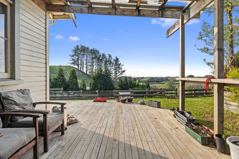 Photo of property in 813 Wortley Road, Waiongana, Inglewood, 4389