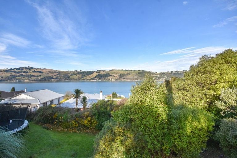 Photo of property in 14 Wanaka Street, Ravensbourne, Dunedin, 9022