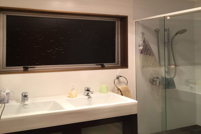 Photo of property in 48 Waimea West Road, Brightwater, 7022