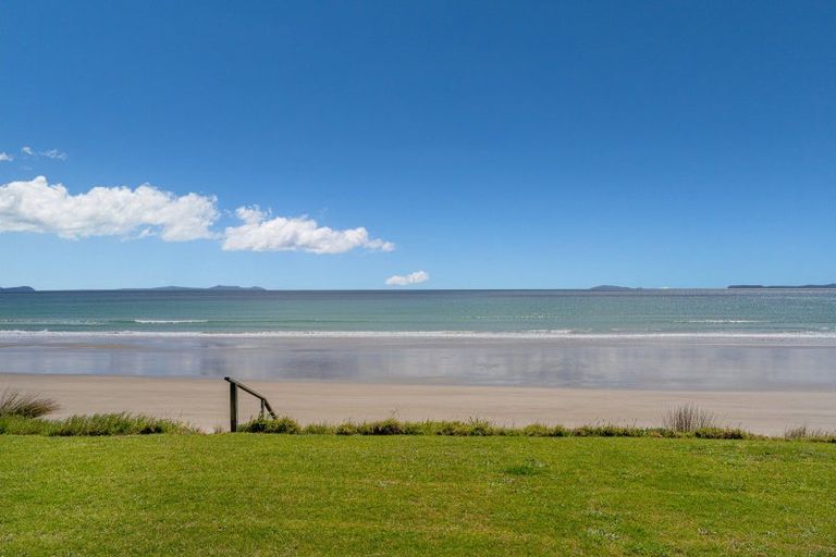 Photo of property in 250 Kenwood Drive, Matarangi, Whitianga, 3592