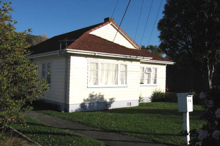 Photo of property in 1/2 Haig Street, Waterloo, Lower Hutt, 5011