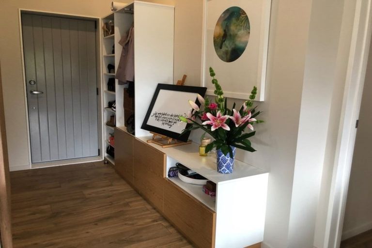 Photo of property in 141 Arran Road, Browns Bay, Auckland, 0630