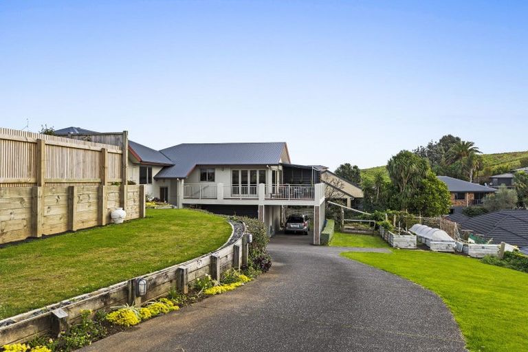 Photo of property in 11a Lemont Place, Westown, New Plymouth, 4310