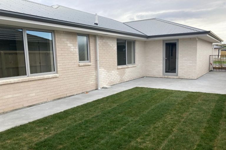 Photo of property in 3 Yates Place, Amberley, 7410