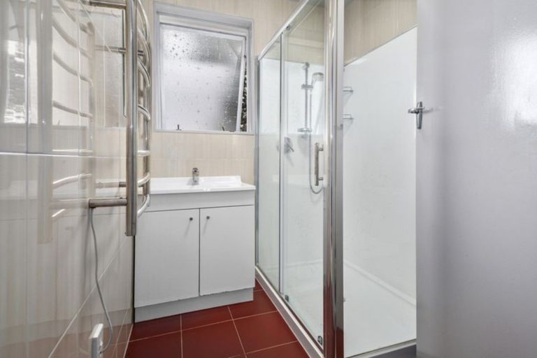 Photo of property in 19 Greenwich Grove, Stokes Valley, Lower Hutt, 5019