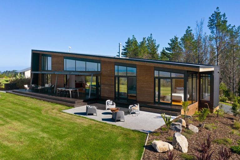 Photo of property in 449 Rodney Road, Big Omaha, 0985