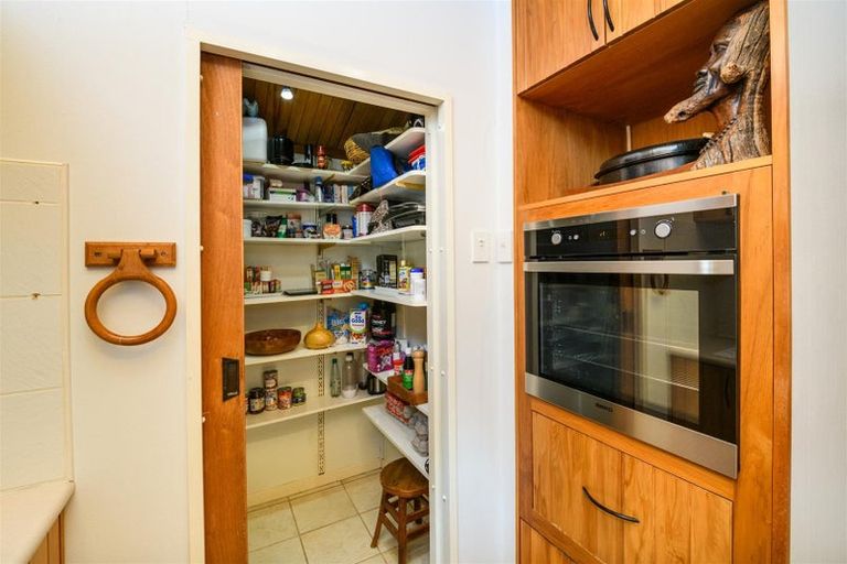 Photo of property in 512a Parewanui Road, Bulls, 4894