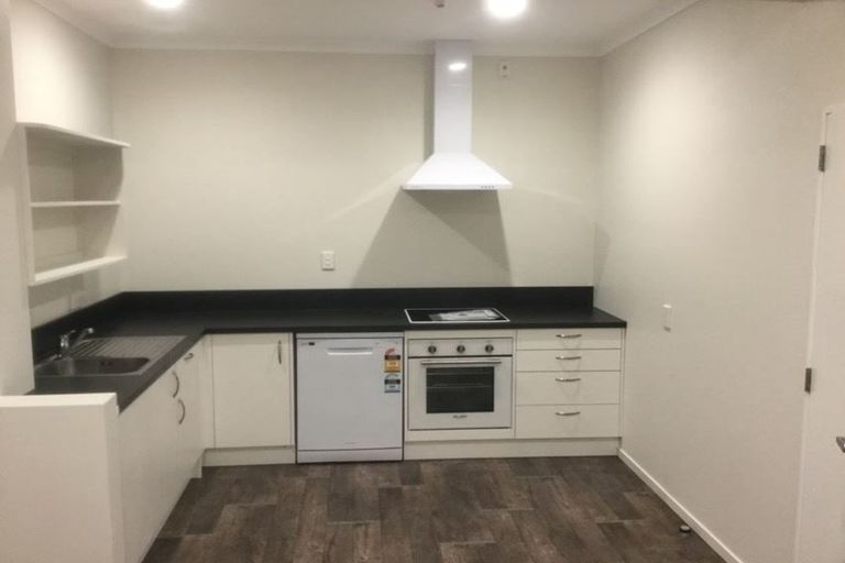 Photo of property in 9 Jackson Street, Island Bay, Wellington, 6023