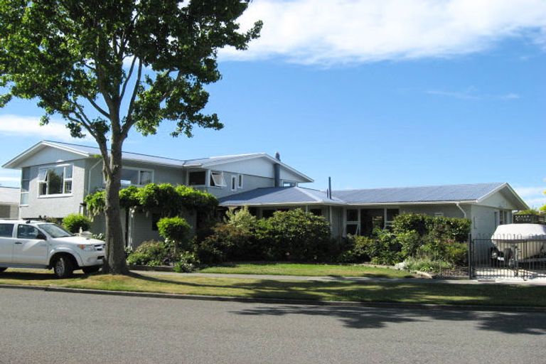 Photo of property in 50 Woodbury Street, Russley, Christchurch, 8042