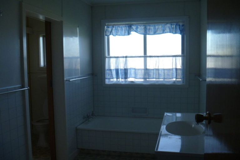 Photo of property in 92 Sunderland Street, Clyde, 9330