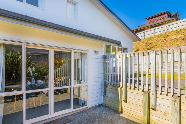 Photo of property in 20 Dusky Crescent, Aotea, Porirua, 5024