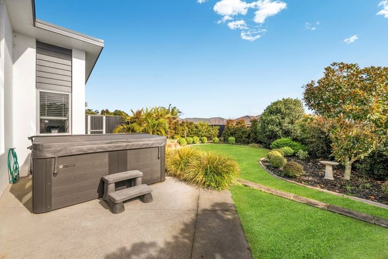 Photo of property in 56 Columbia Crescent, Beachlands, Auckland, 2018