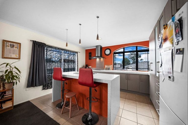 Photo of property in 1/24 Henderson Avenue, Tuakau, 2121