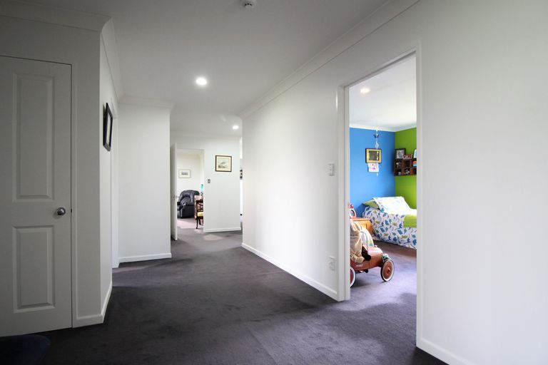 Photo of property in 1 Pines Road, Alexandra, 9320