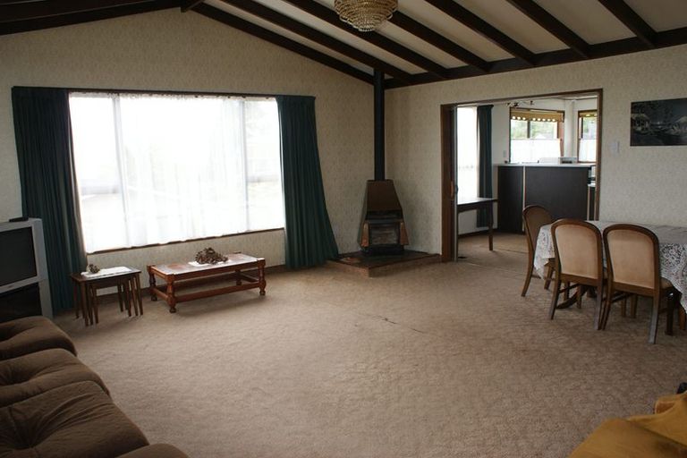 Photo of property in 2 Oakleigh Crescent, Oamaru North, Oamaru, 9400