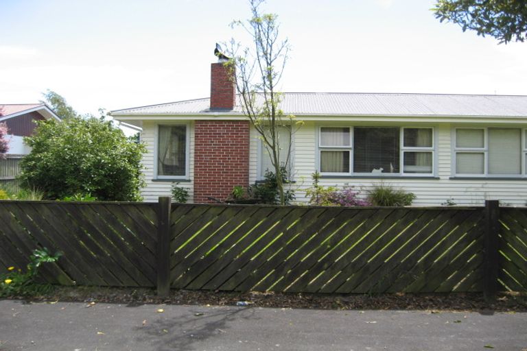 Photo of property in 11 Alpine View Lane, Parklands, Christchurch, 8083