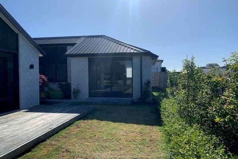 Photo of property in 24 Ridge Drive, Omokoroa, 3114
