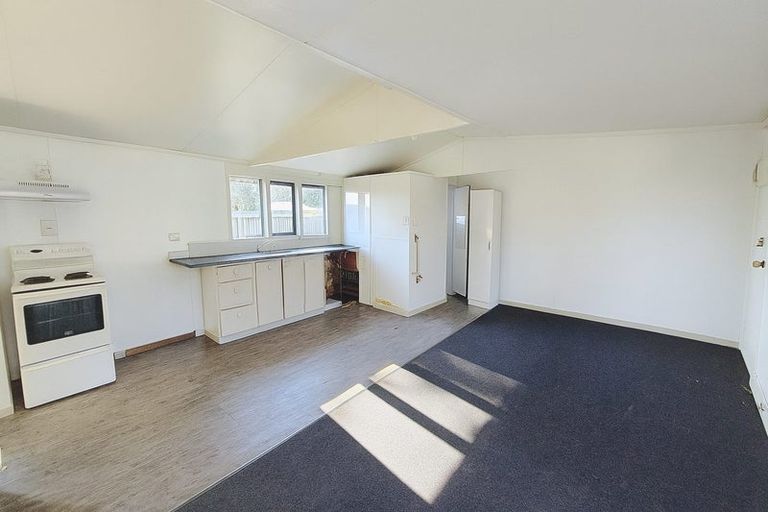 Photo of property in 12 Victory Road, Fairy Springs, Rotorua, 3015