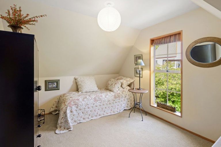 Photo of property in 22 Sedgwick Way, Westmorland, Christchurch, 8025