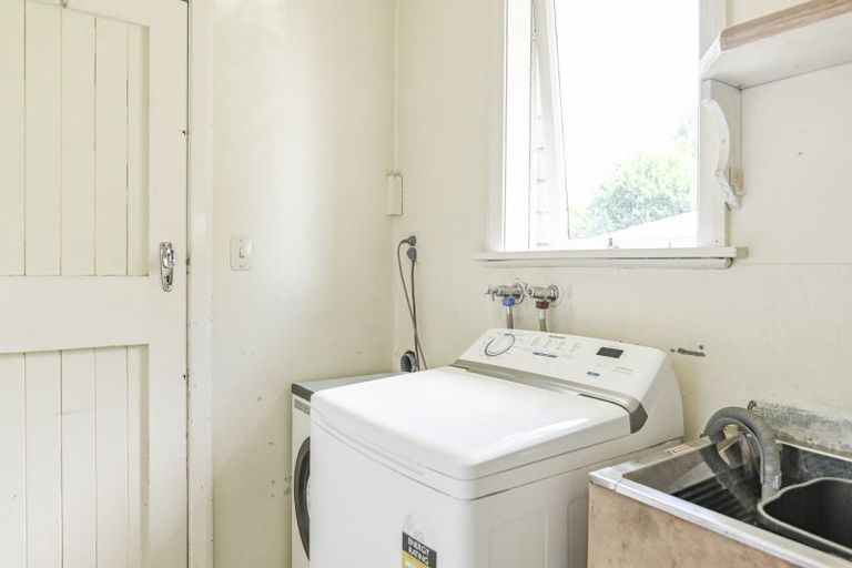 Photo of property in 46 Lipscombe Crescent, Havelock North, 4130