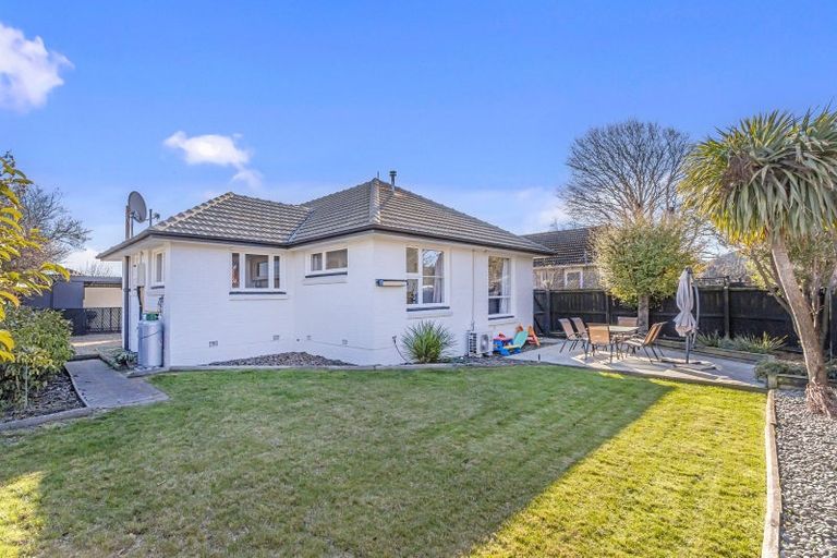 Photo of property in 422 Bower Avenue, Parklands, Christchurch, 8083