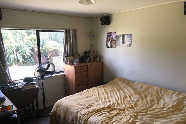 Photo of property in 15 Spackman Crescent, Paraparaumu, 5032